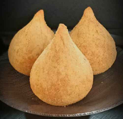 COXINHA DE CARNE GRANDE