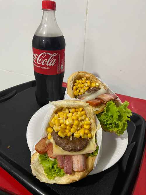 2 TUDO (hamburguer) + REFRIGERANTE DE 1L ou SUCO LAFRUT 1L A ESCOLHA
