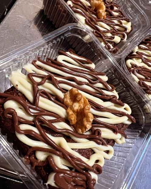 Brownie chocolate com Nozes
