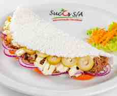 Tapioca Salgada de Carne de panela desfiada com cream cheese